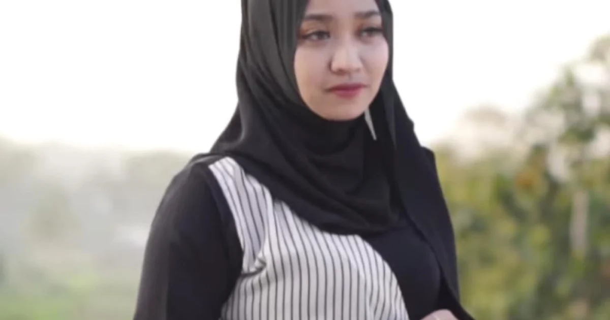 Header Banner Annisa Syafitri