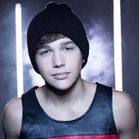 Mmm Yeah - Austin Mahone