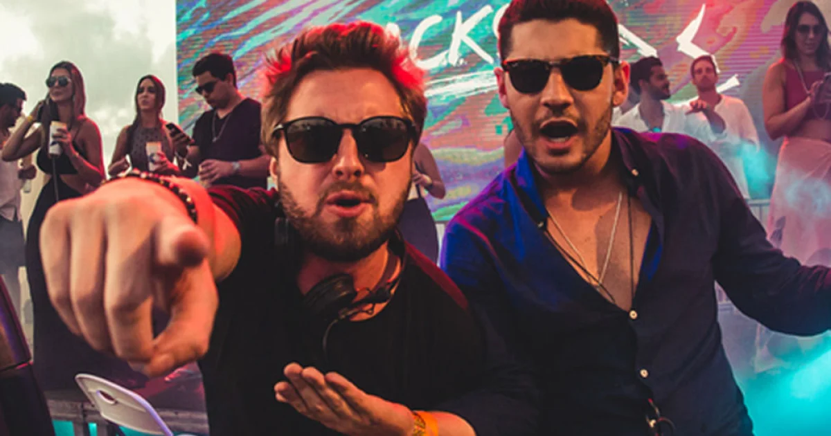Header Banner Blackout
