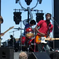 V.A.L.I.S. Bloc Party - Bloc Party