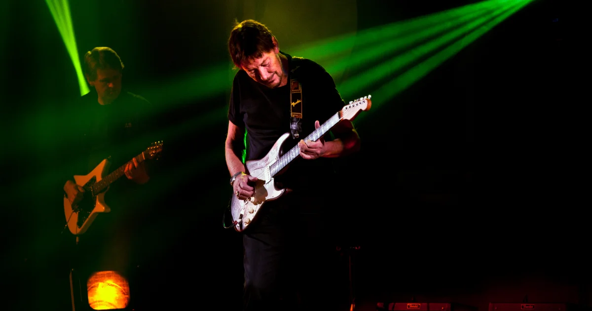 Header Banner Chris Rea
