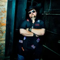 Slow Ride - Colt Ford