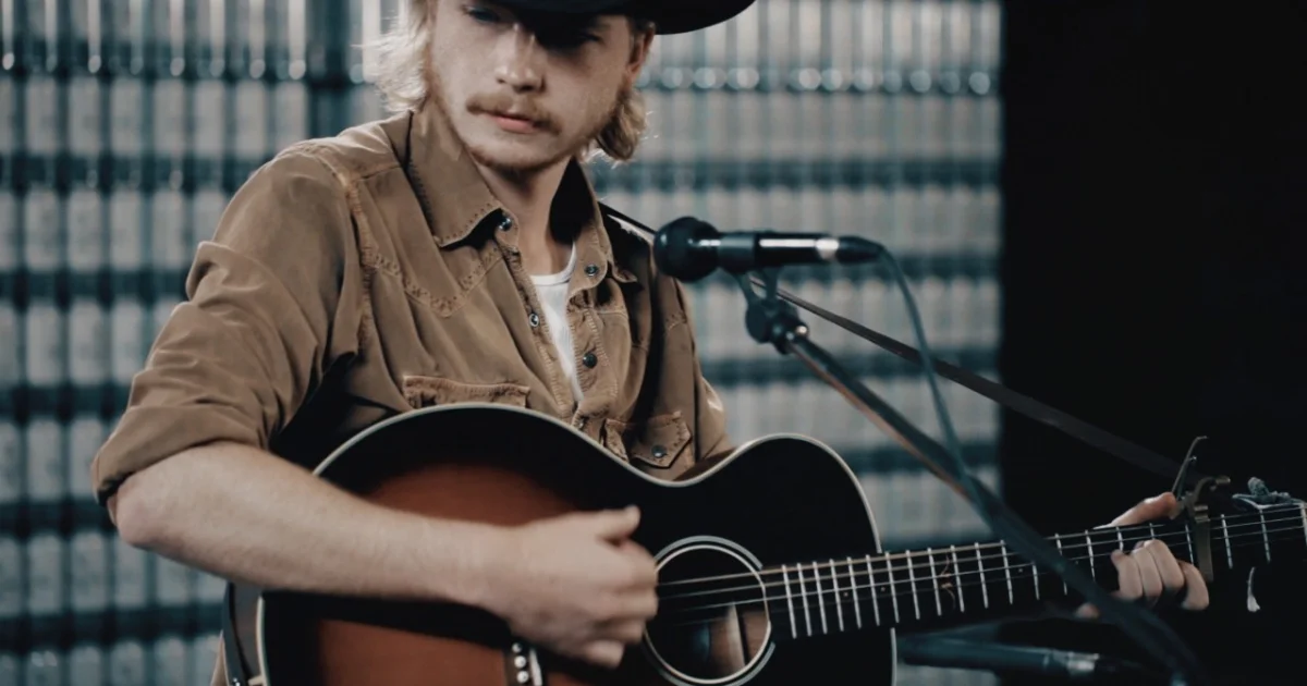 Header Banner Colter Wall