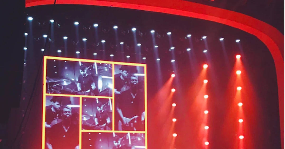 Header Banner Courteeners