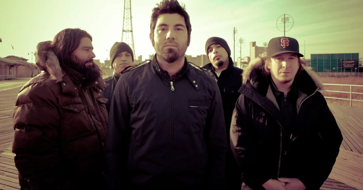 Header Banner Deftones