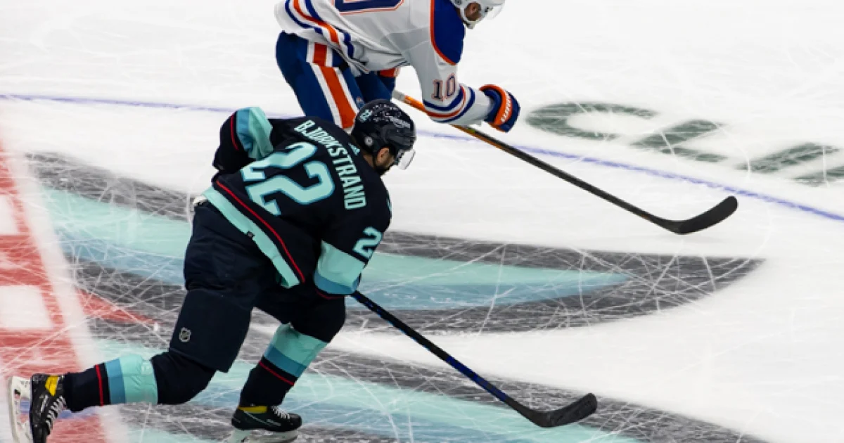 Header Banner Derek Ryan