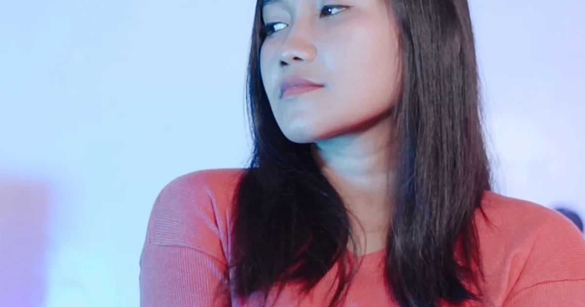 Header Banner Dhevy Geranium