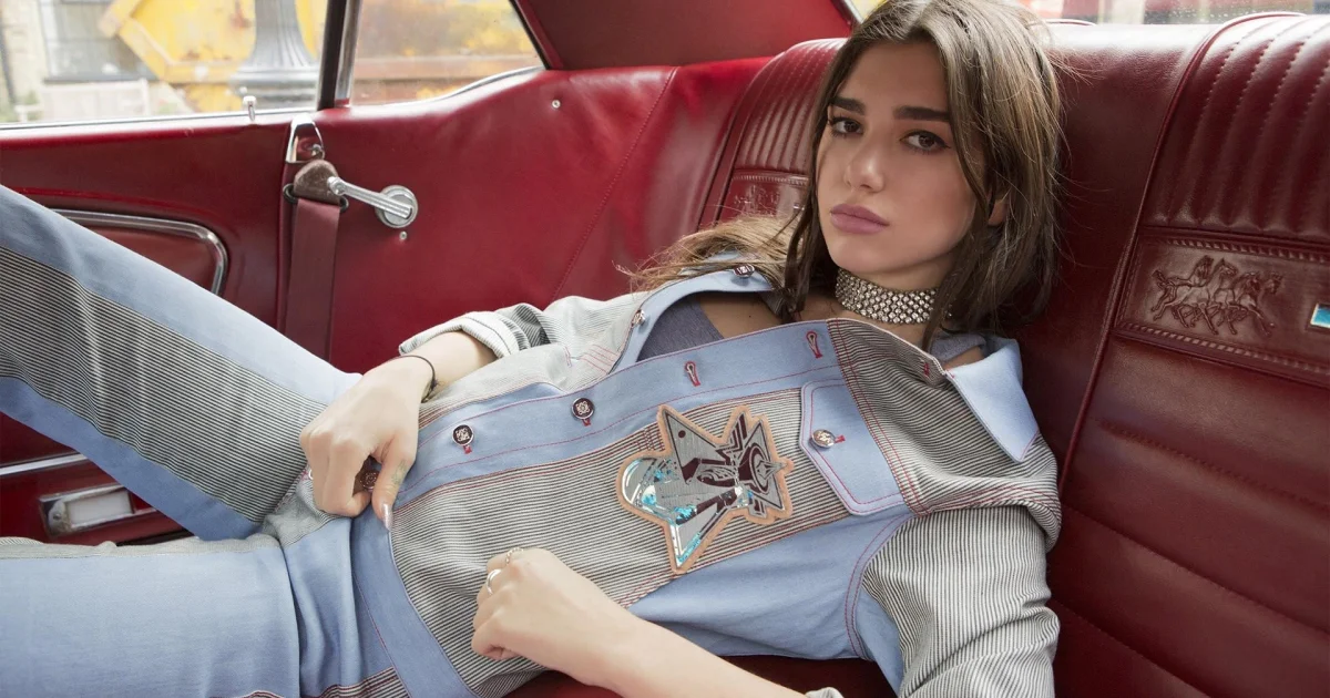 Header Banner Dua Lipa