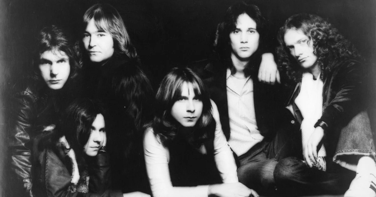 Header Banner Foreigner