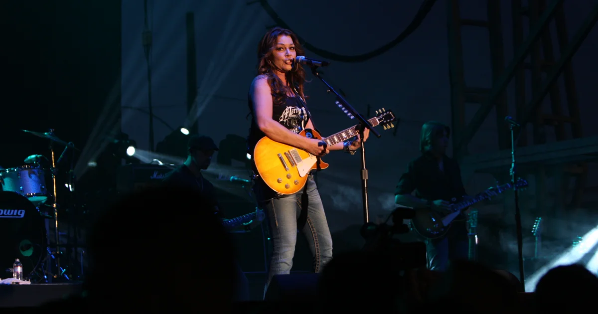 Header Banner Gretchen Wilson