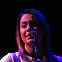 Drink 'Til We Go Home - Lucy Spraggan