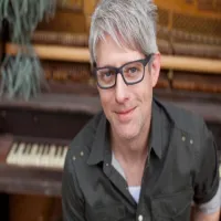 Leave A Light On - Matt Maher