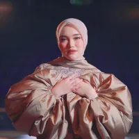 Hebat Di Matamu - Nabila Ellisa