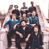 Nathaniel Rateliff & The Night Sweats