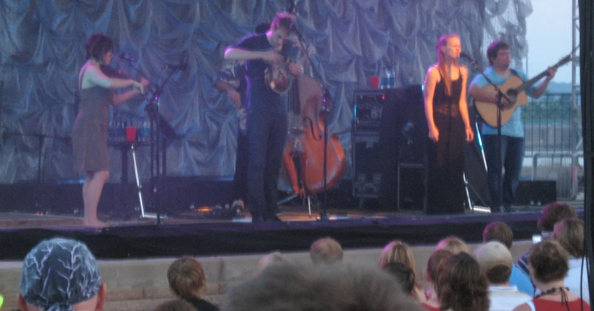 Header Banner Nickel Creek