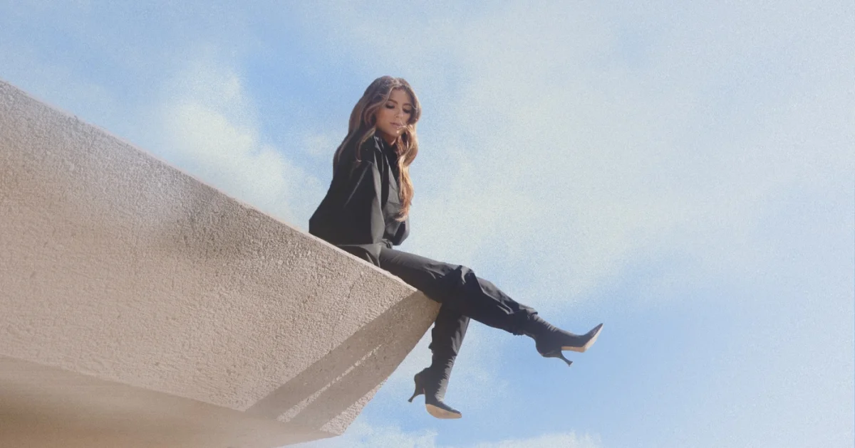 Header Banner Riley Clemmons