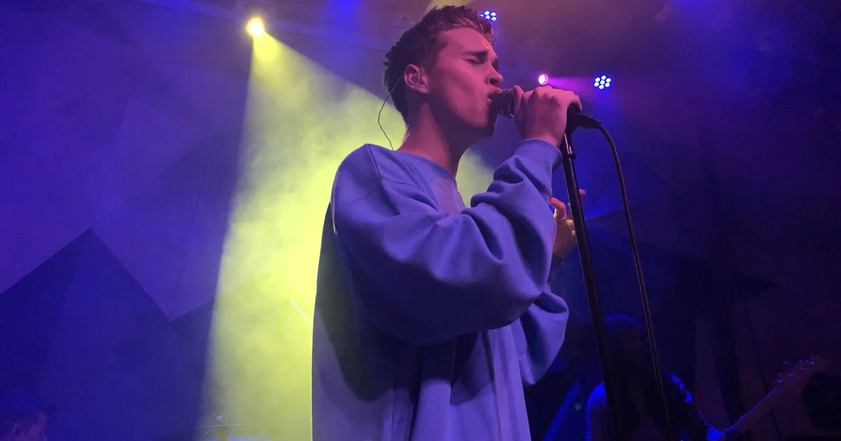 Header Banner Ryan Beatty