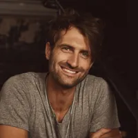 Chasing After You - Ryan Hurd