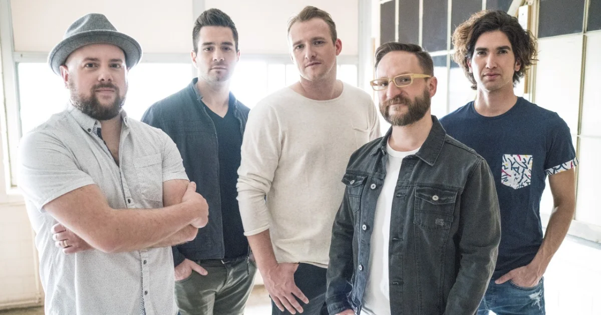 Header Banner Sanctus Real