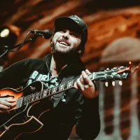 Shakey Graves