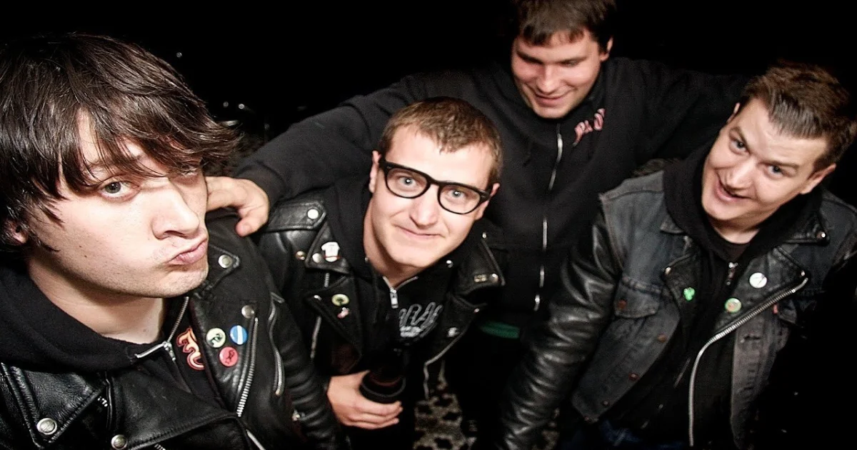 Header Banner Teenage Bottlerocket