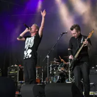 All I Need to Know - Reignited - Thousand Foot Krutch