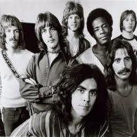 Going In Circles - Three Dog Night