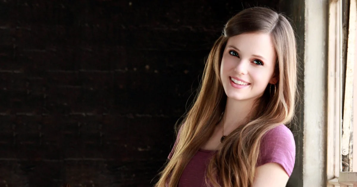 Header Banner Tiffany Alvord