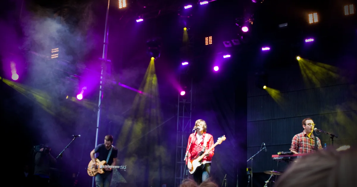Header Banner Tokyo Police Club