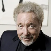 Yesterday - Tom Jones