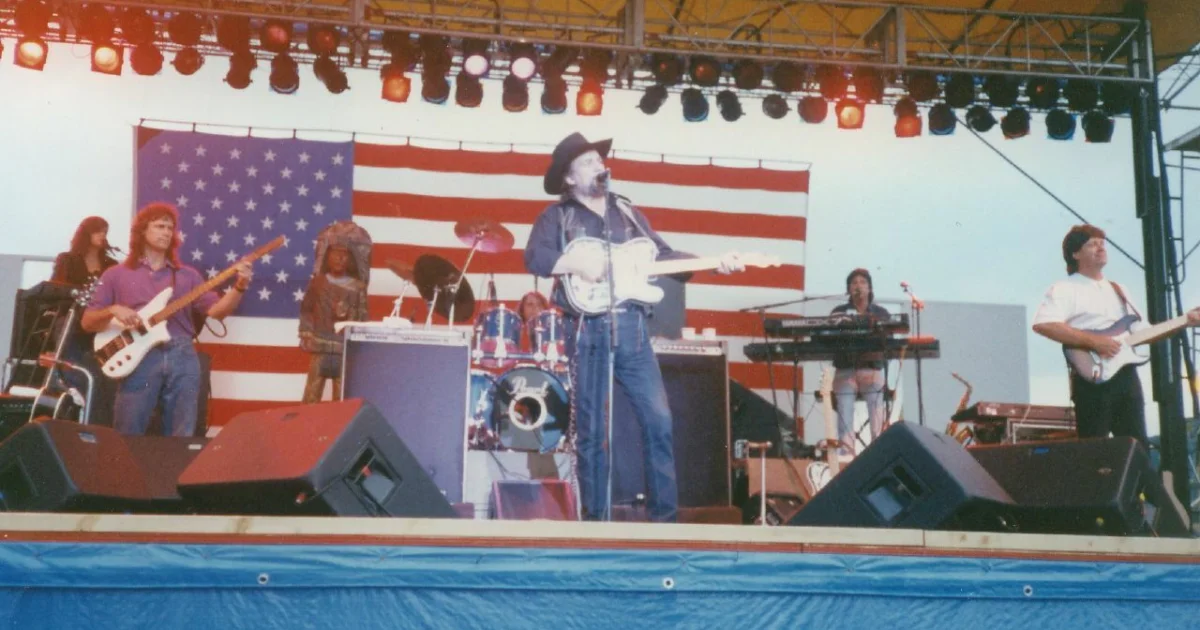 Header Banner Waylon Jennings
