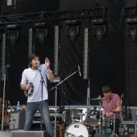 Apartment - Young the Giant