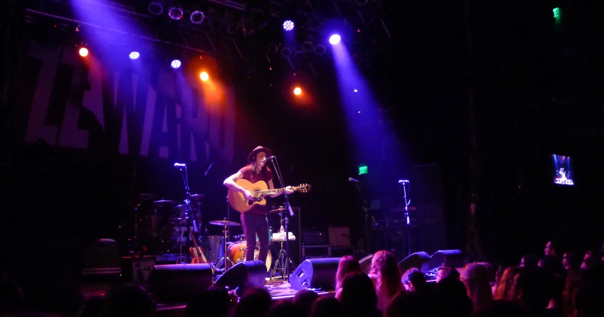 Header Banner ZZ Ward