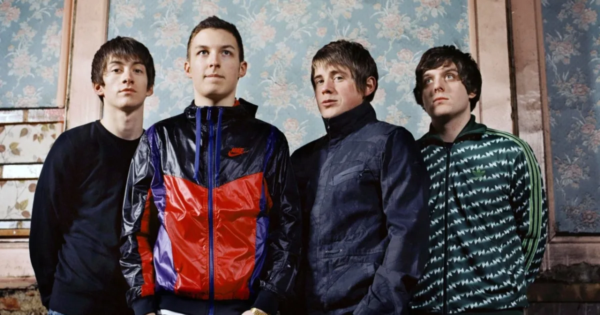 Header Banner Arctic Monkeys