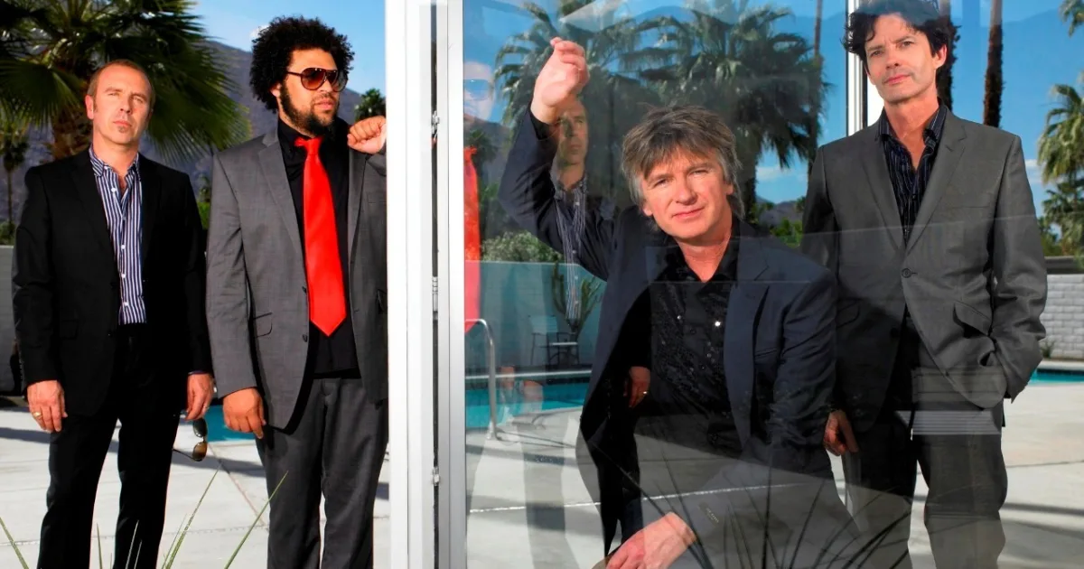 Header Banner Crowded House