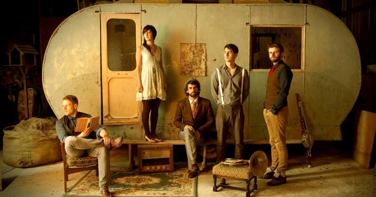 Header Banner Rend Collective