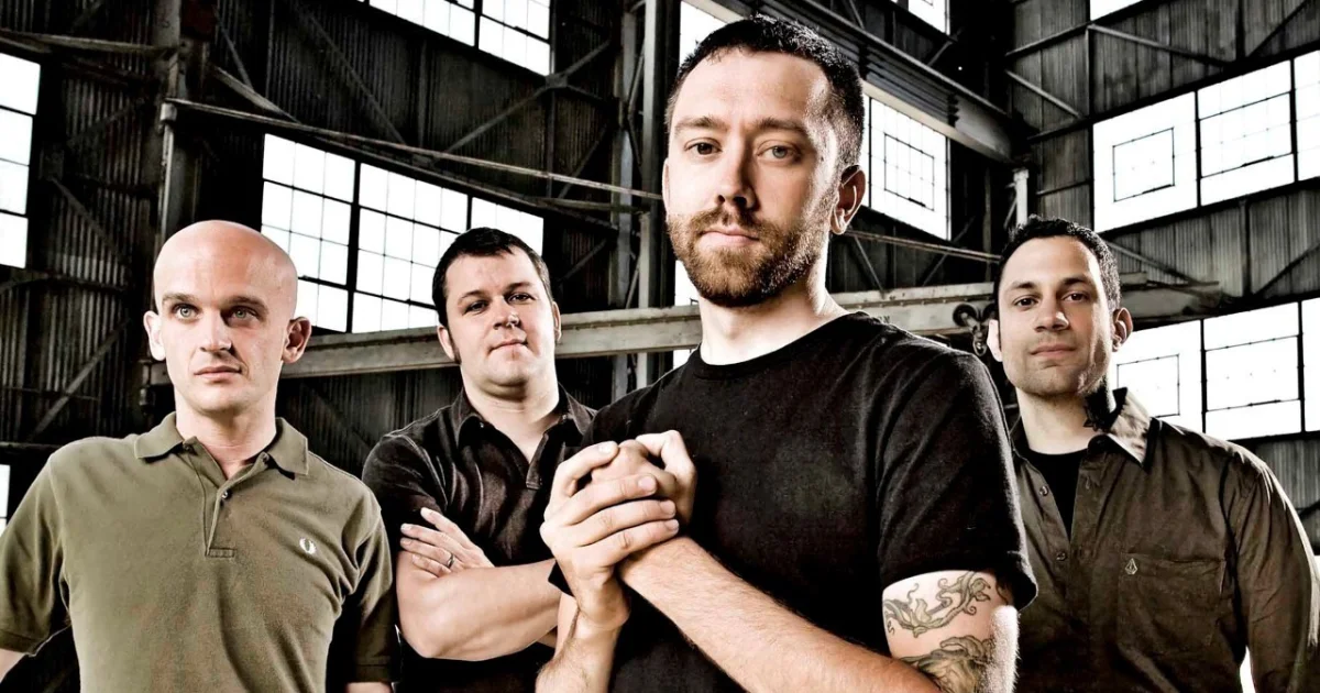 Header Banner Rise Against