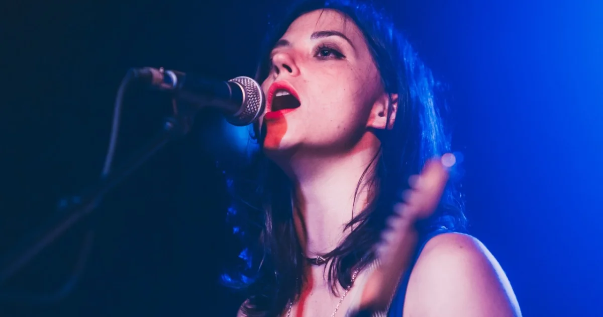 Header Banner Sharon Van Etten