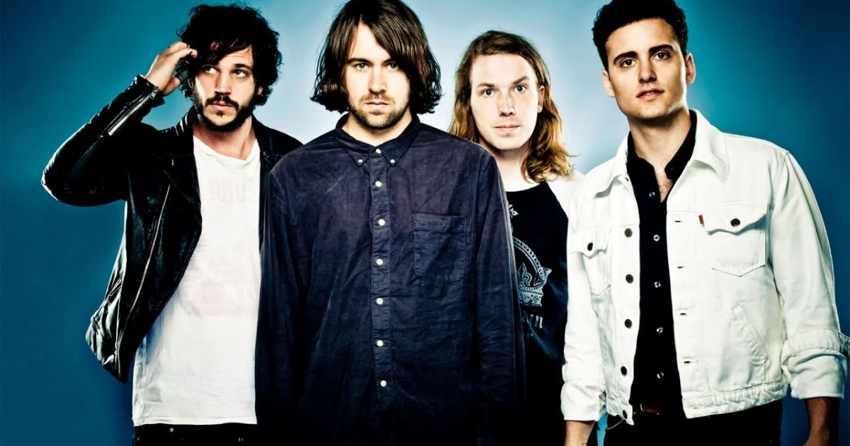 Header Banner The Vaccines
