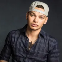 It Turns Me On - Kane Brown