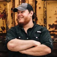 The Kind of Love We Make - Luke Combs