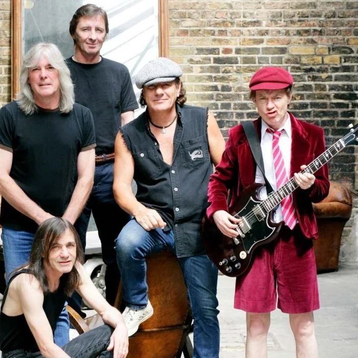 Back In Black Acoustic - AC/DC
