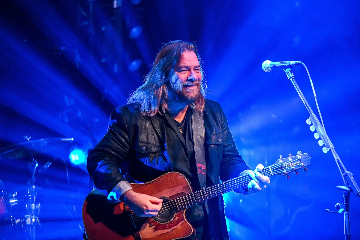 Summer Summer Night - Alan Doyle