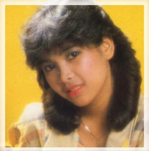 Cinta, Dusta, Benci Dan Rindu - Annie Ibon