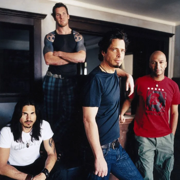 Doesnt Remind Me Acoustic - Audioslave