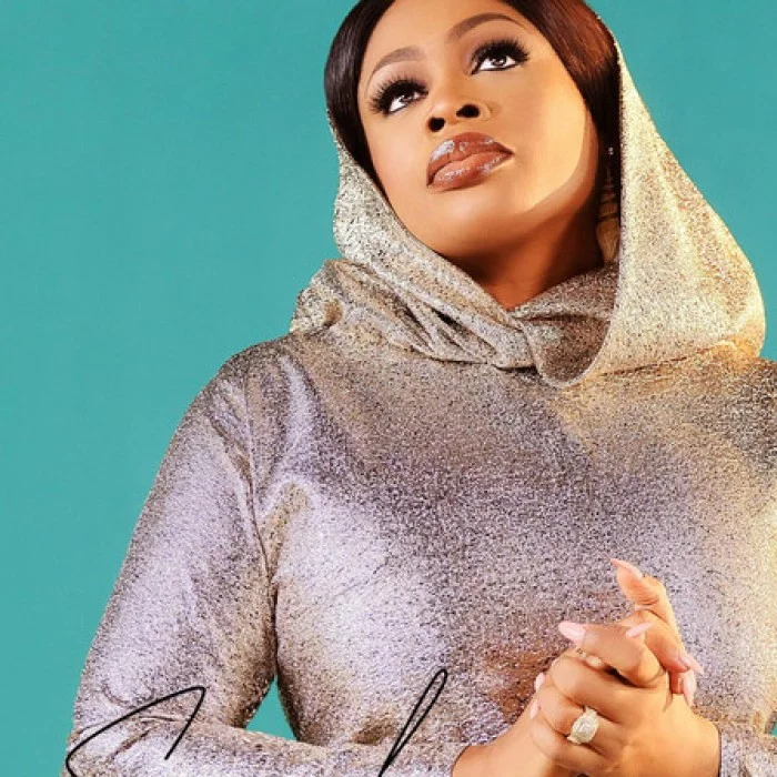 I Know Who I Am - Sinach
